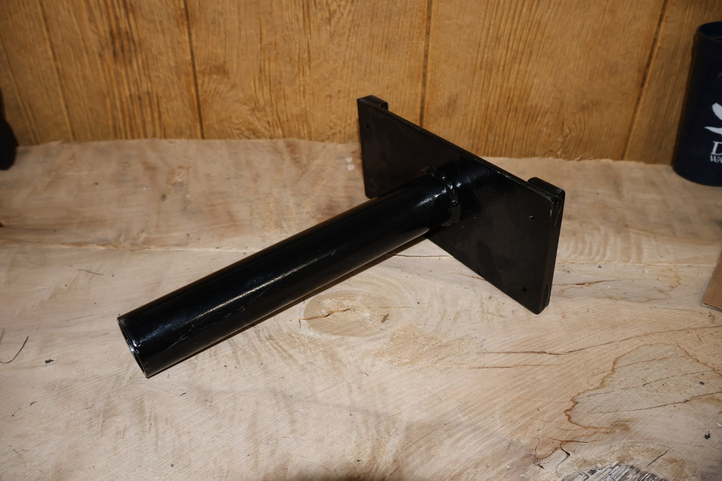 Taxidermy Stand Mounting Bracket